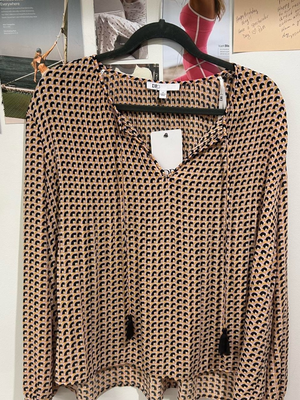 DR2 V-Neck Geometric Print Top in Mustard Yellow & Black